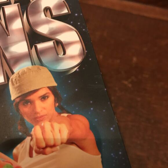 Mini Movie Poster - Illegal Aliens - Art Home Office Dorm Decor Fits A5 Frame - Picture 6 of 9